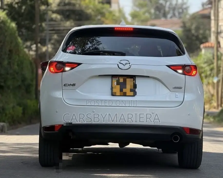 Mazda CX-5 2019 White
