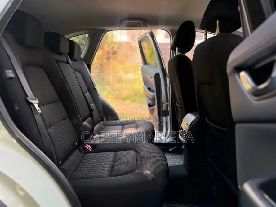 Mazda CX-5 2019 White