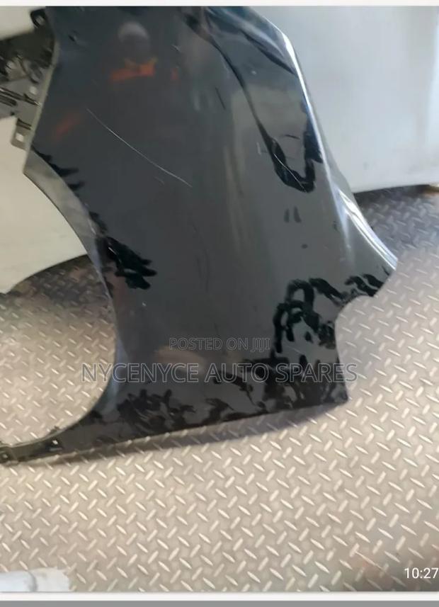 Left Fender Wing Voxy 2012 - main view