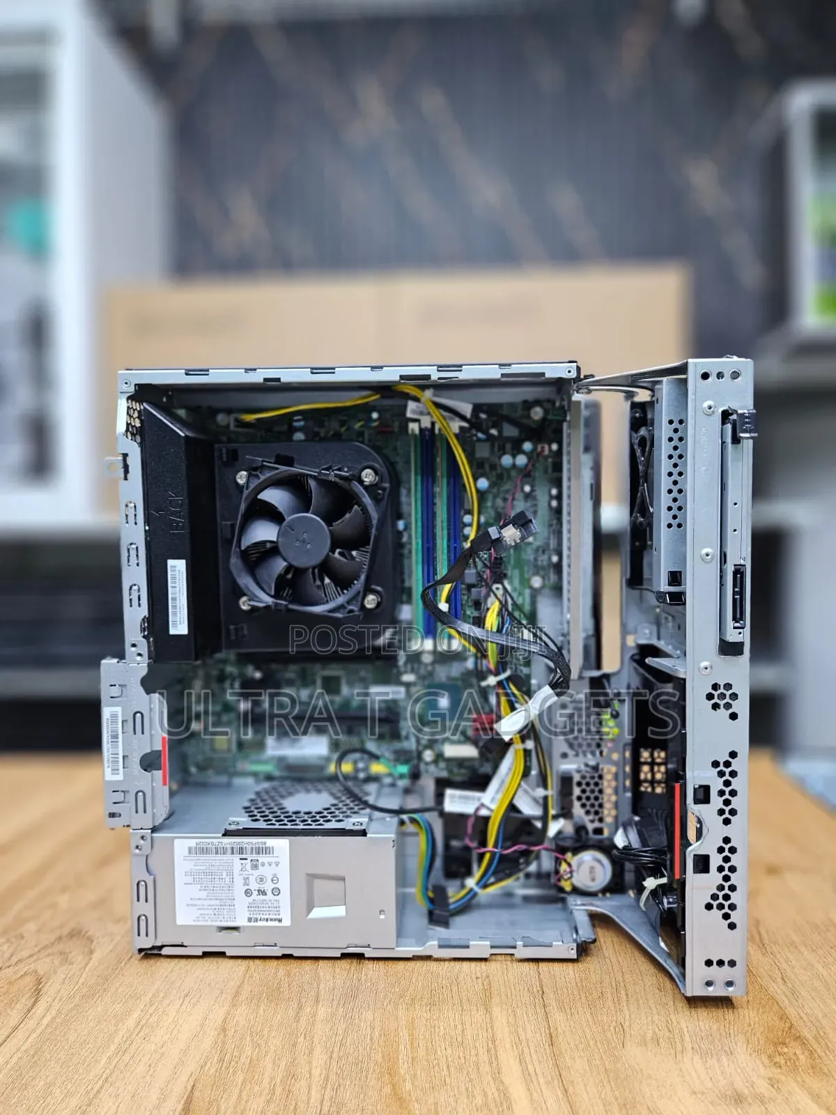 Lenovo ThinkCentre M910 SFF 8GB Intel Core i5 SSD 256GB