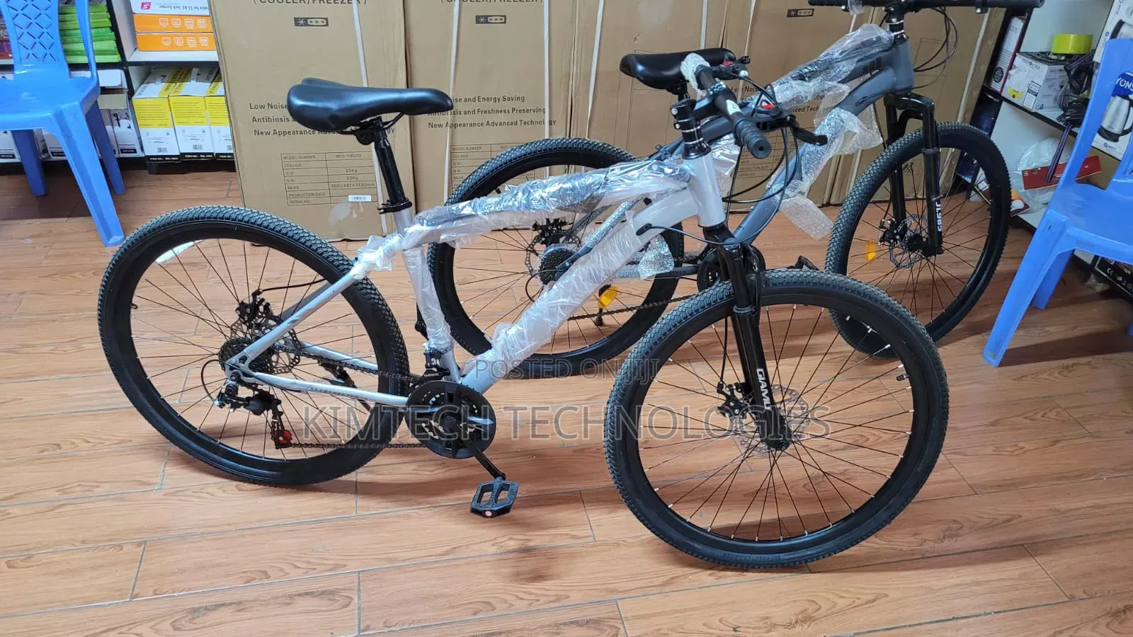 GIAMU 26-Inch Mountain Bike