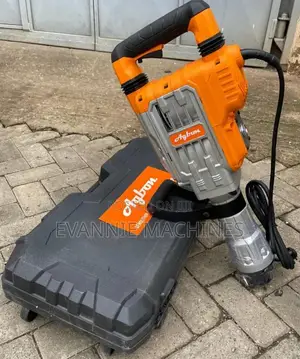 Demolisher Breaker / Agbon Demolisher Breaker
