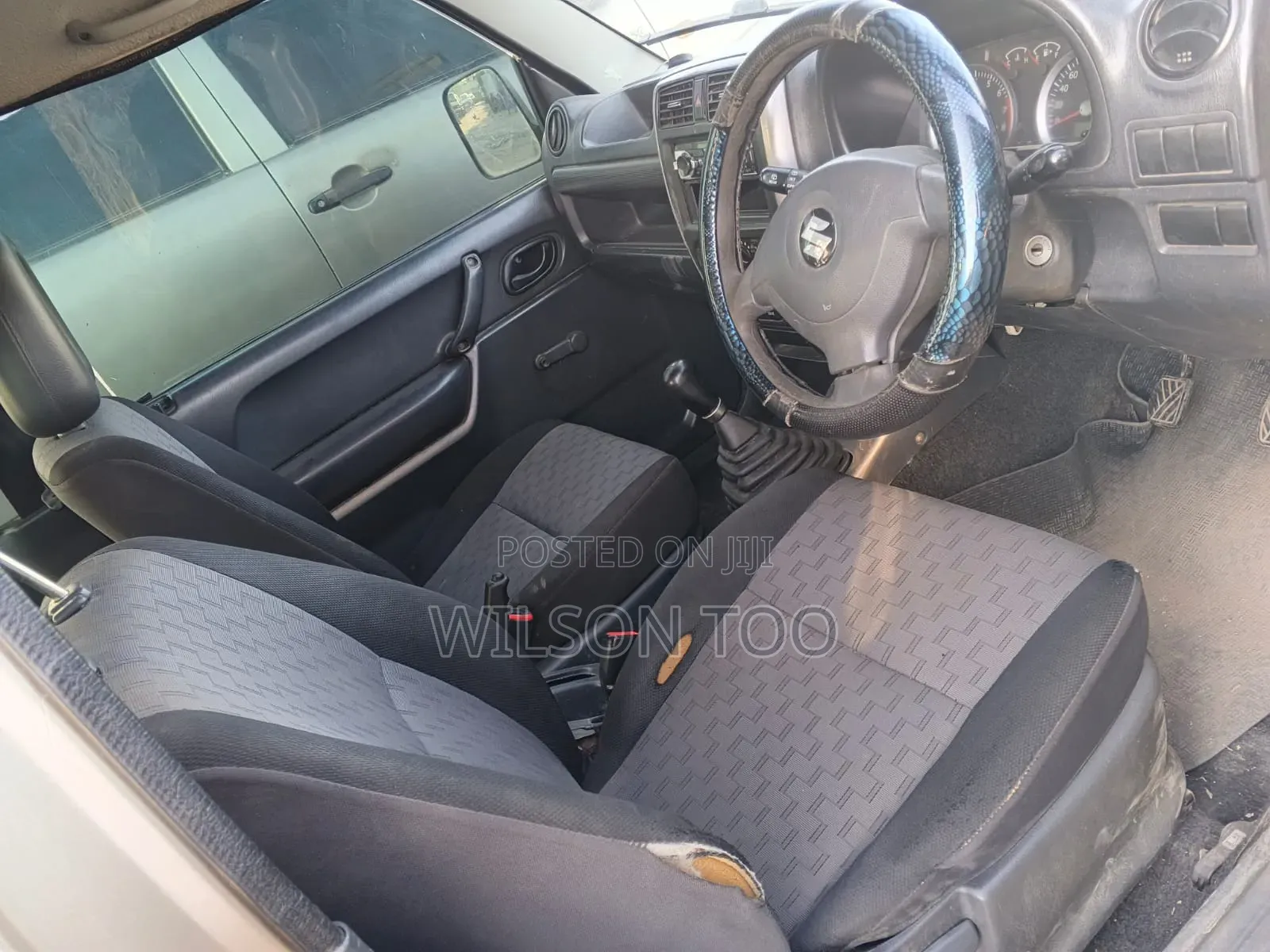 Suzuki Jimny 2017 Gold