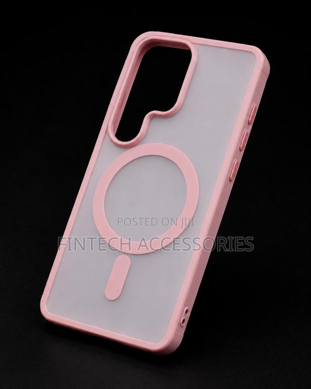 Magnetic Clear Case for Samsung Galaxy S25 Ultra – Frosted Back-Black - thumbnail 2