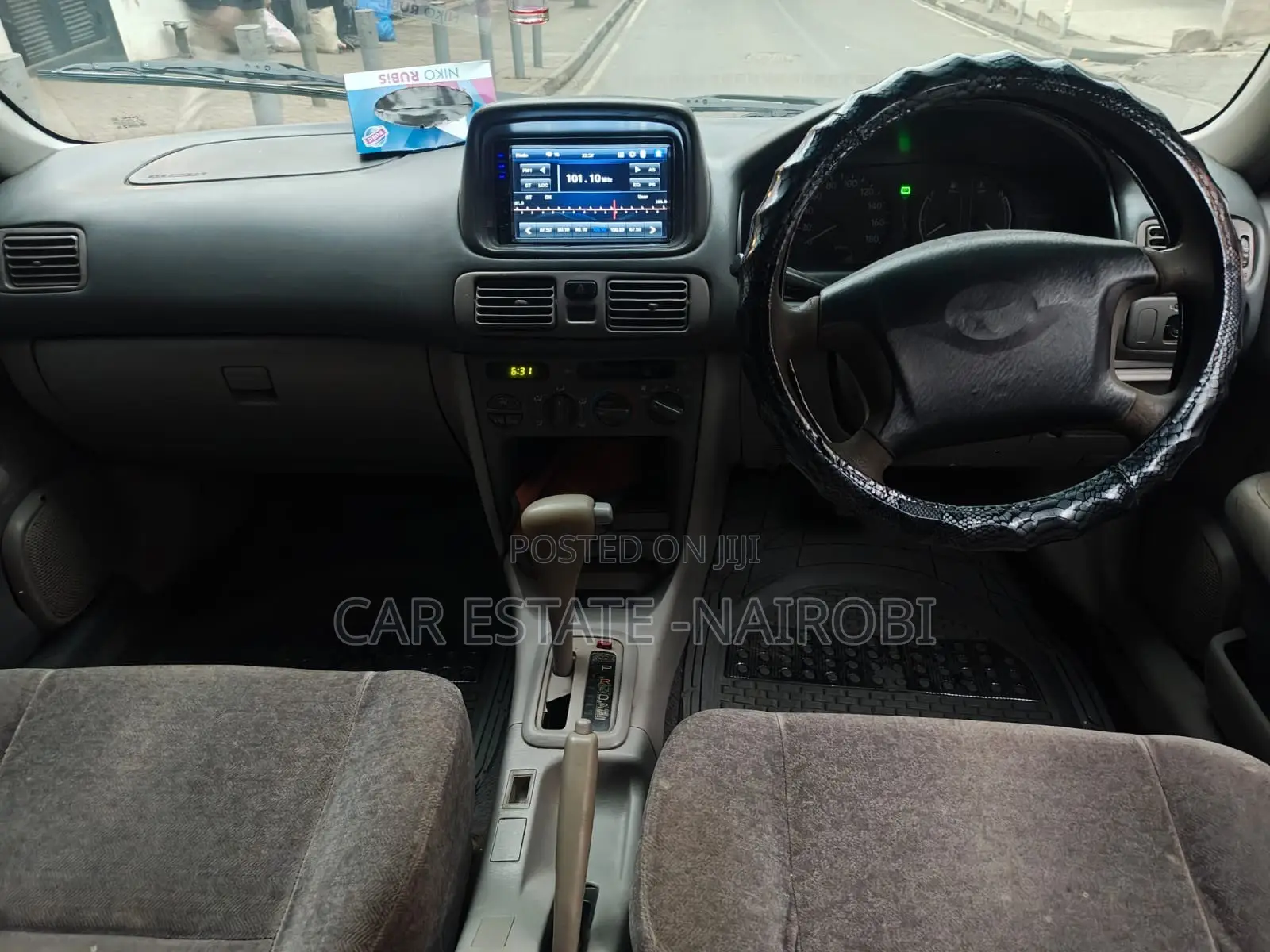 Toyota Corolla Sedan 2003 White