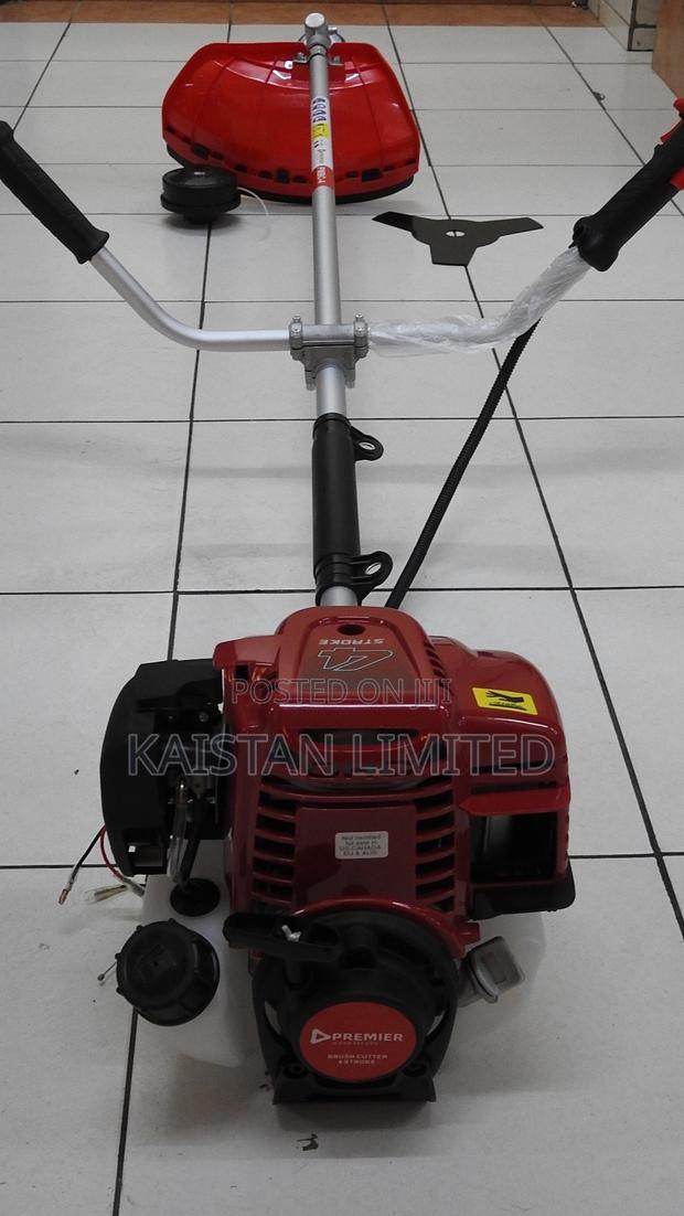 4 Stroke Petrol Brush Cutter.4 Stroke Grass Cutter Weed Trimmer - thumbnail 2