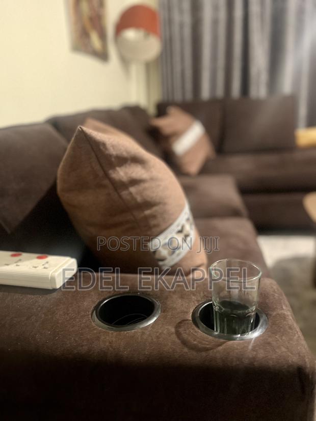 5 Seater L-Shaped Couch With Two Cupholders - Great Condition - main view