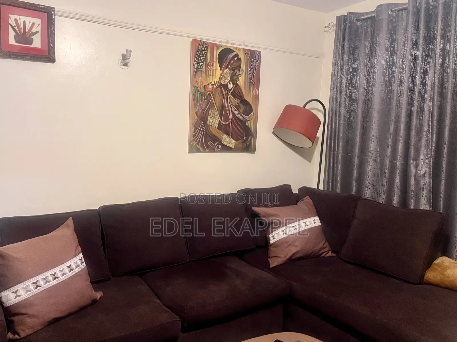 5 Seater L-Shaped Couch With Two Cupholders - Great Condition