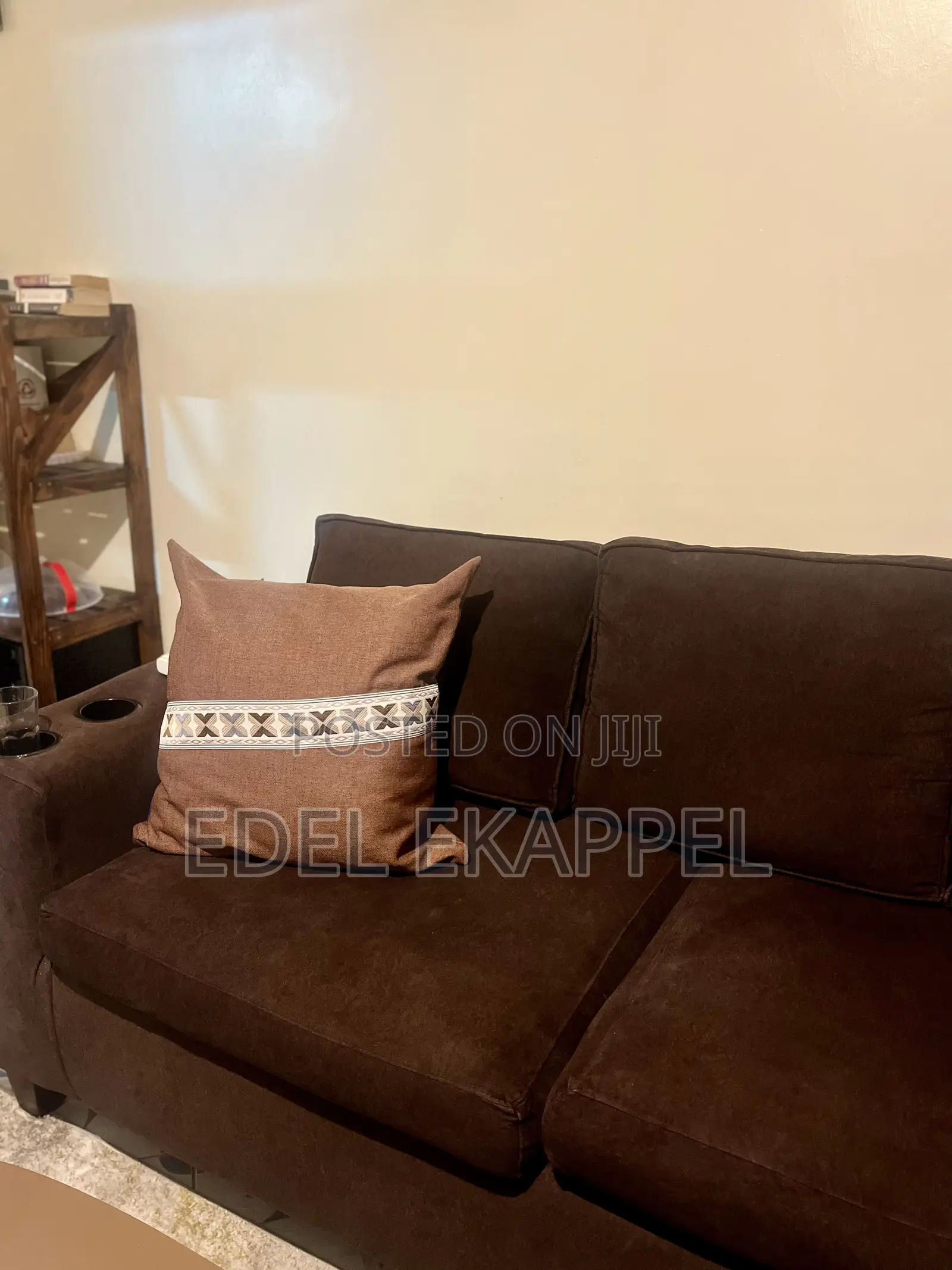5 Seater L-Shaped Couch With Two Cupholders - Great Condition