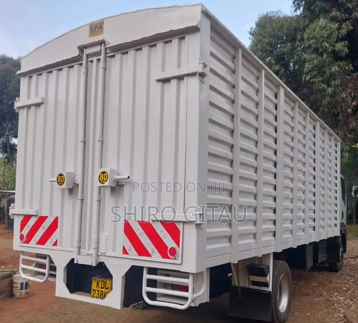 Isuzu FRR Local