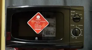 Hanmac 20L Manual Black White Microwave (3 Years Warranty)