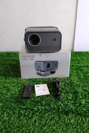 CY 900 LED Projector – Home Cinema Entertainment