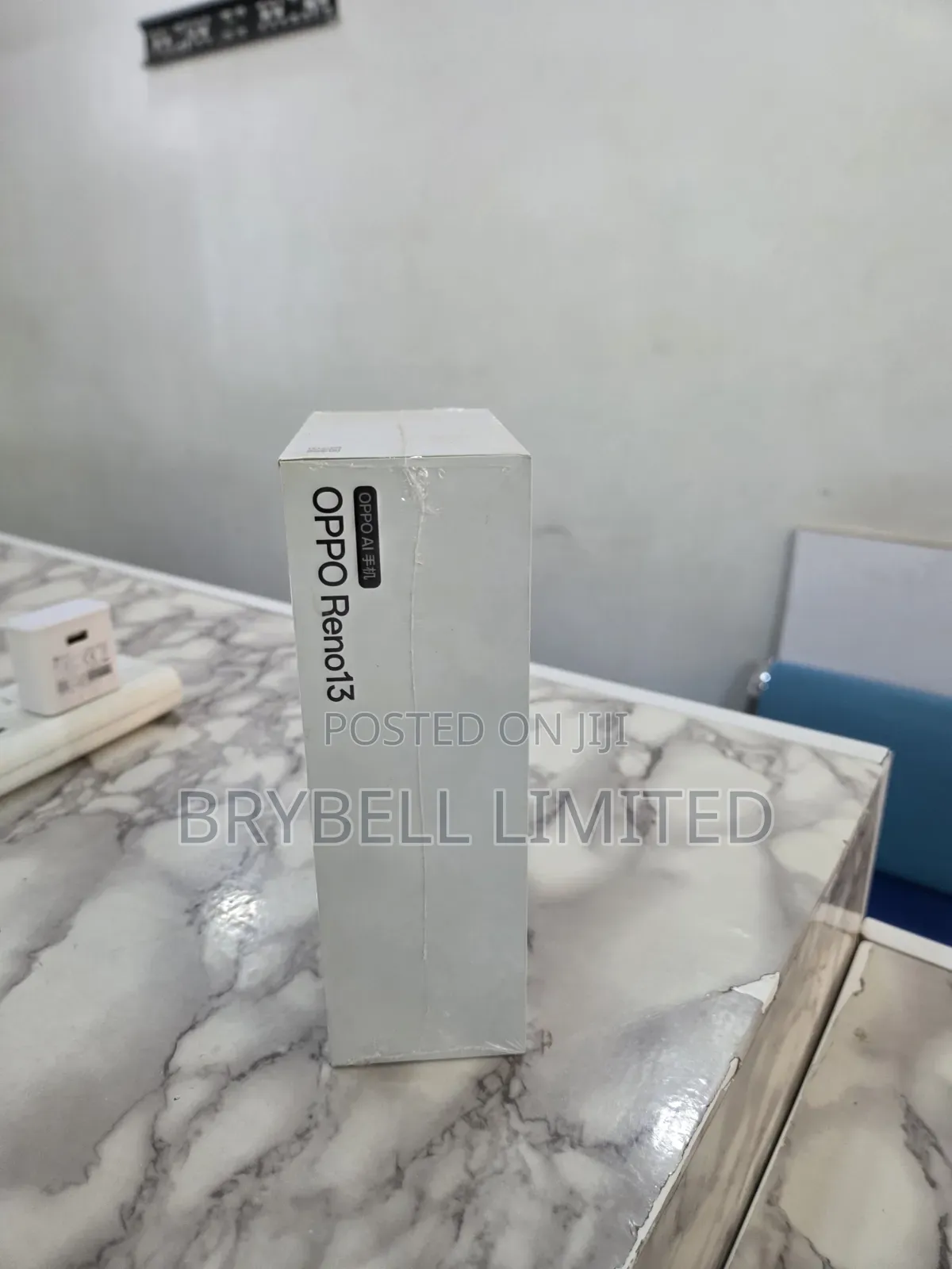 New Oppo Reno13 256 GB White