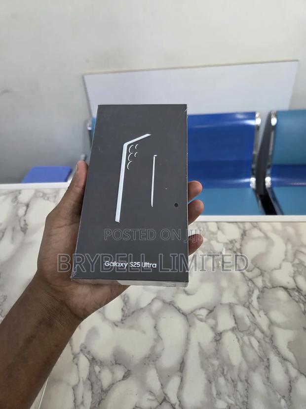 New Samsung Galaxy S25 Ultra 512 GB Black
