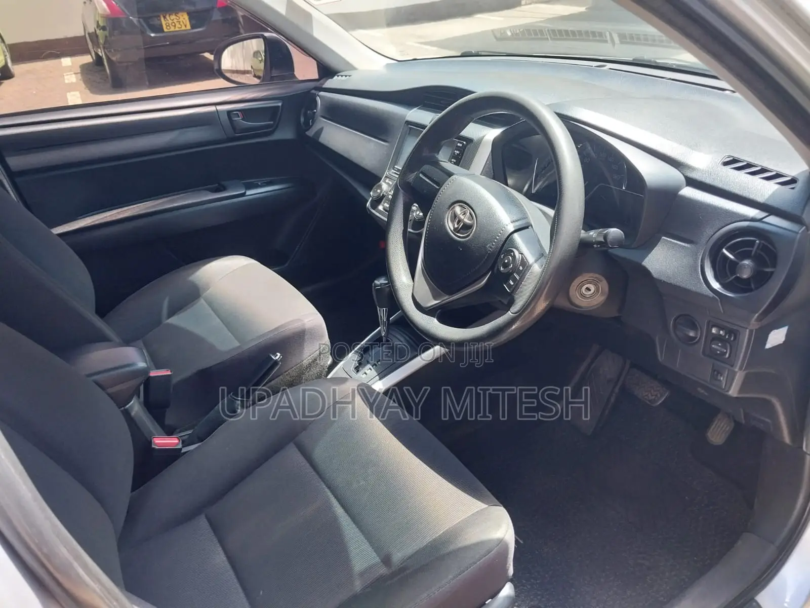 Toyota Corolla Fielder 2016 Silver