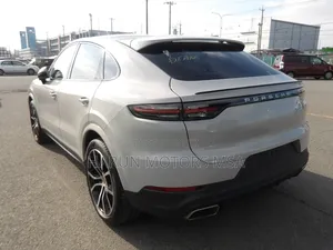 Porsche Cayenne 2020 White