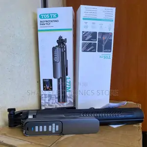Four-Legged Floor T05 Tk 360° Rotating Pan Tilt Selfie Stick