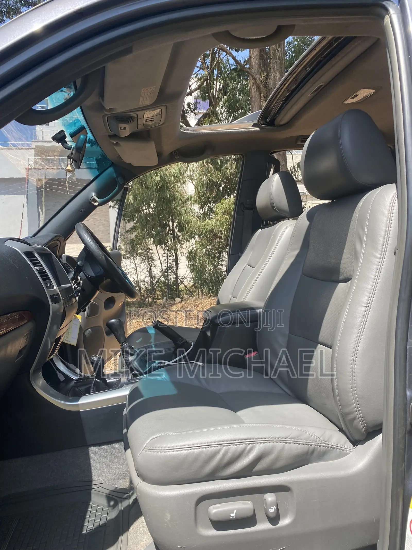 Toyota Land Cruiser Prado 3.0 D-4D 5dr 2005 Gray
