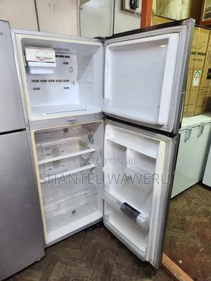 Samsung Silver Working Fridge 300litres
