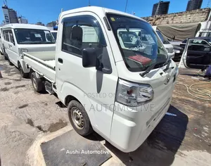 Daihatsu Atrai 2018 White