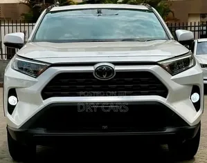 Toyota RAV4 2019 White