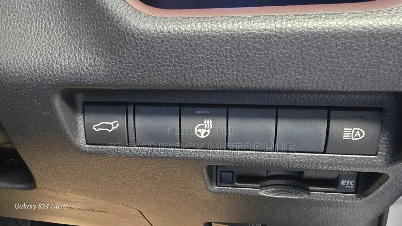 Toyota RAV4 2019 Silver