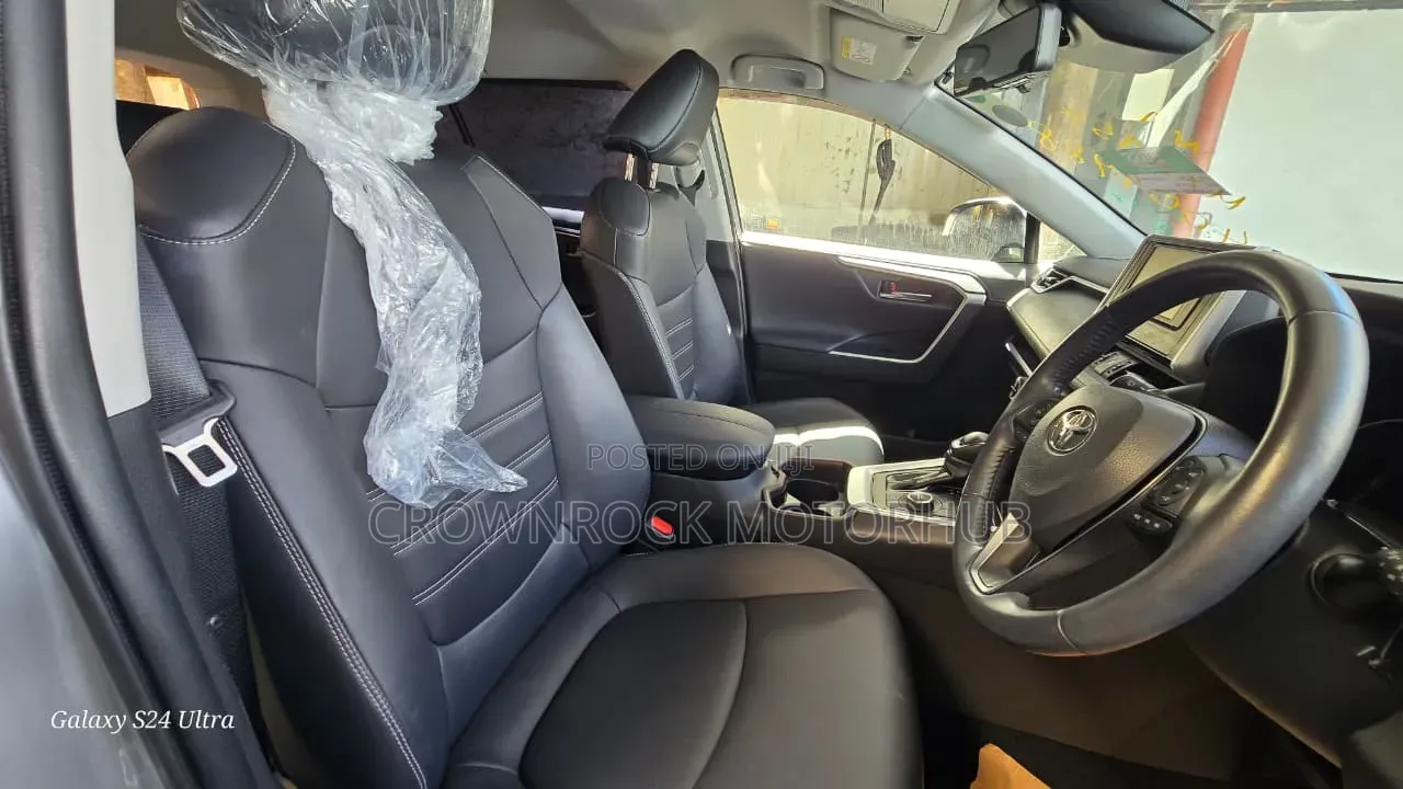 Toyota RAV4 2019 Silver