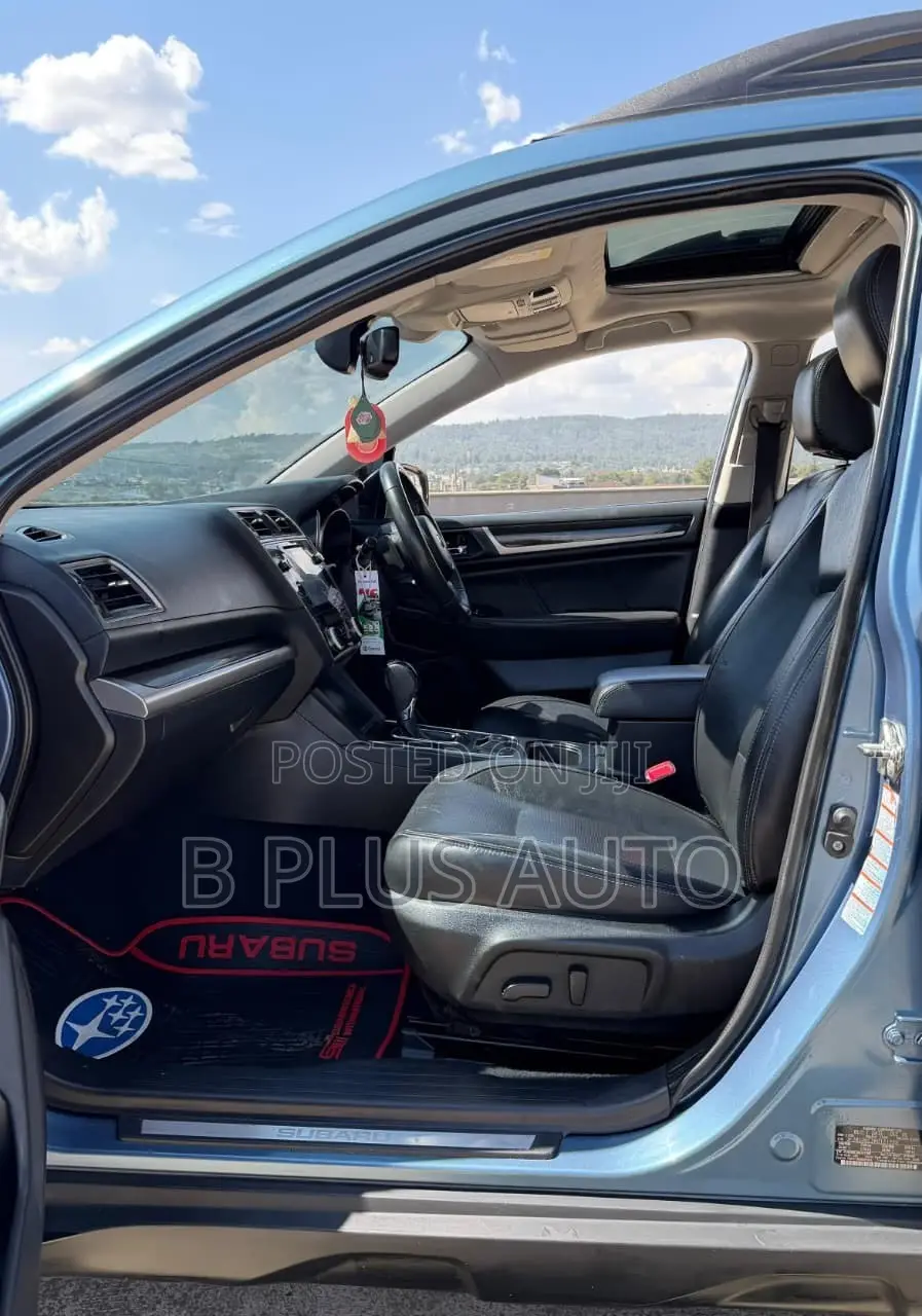 Subaru Outback 2012 Blue