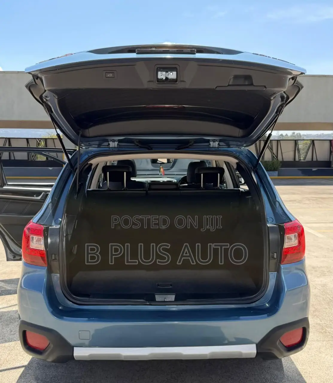 Subaru Outback 2012 Blue