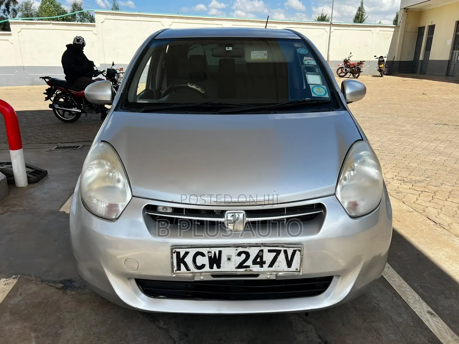 Toyota Passo 2013 Silver