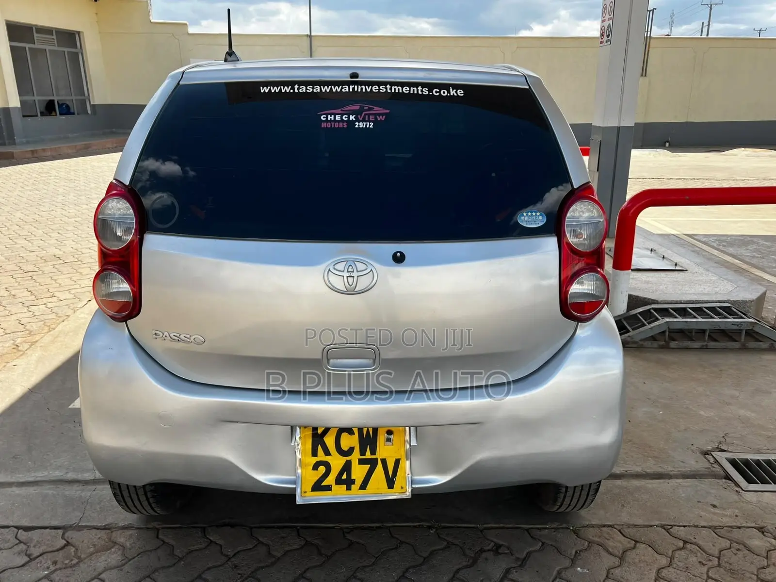 Toyota Passo 2013 Silver