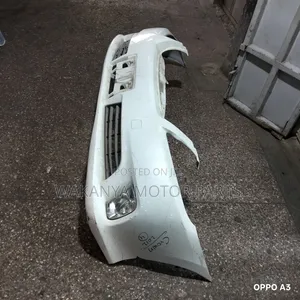 Toyota Crown Model 2012 Front Bumper Complete With Fog Lamps, Ex Japan
