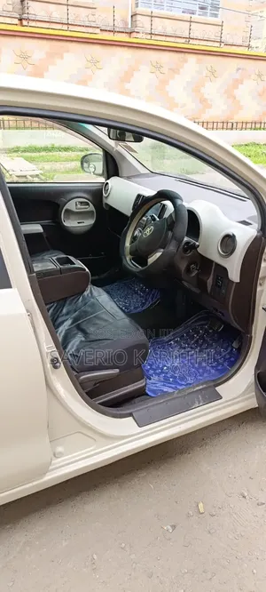 Toyota Passo 2012 White