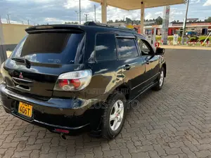 Mitsubishi Airtrek 2004 Black