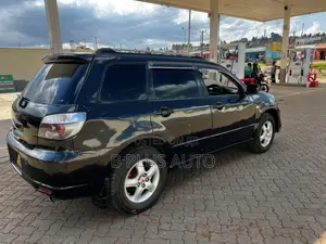 Mitsubishi Airtrek 2004 Black