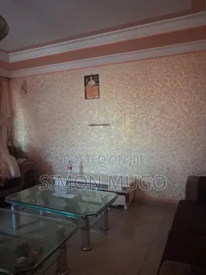 5bdrm Maisonette in Toll Estate for rent