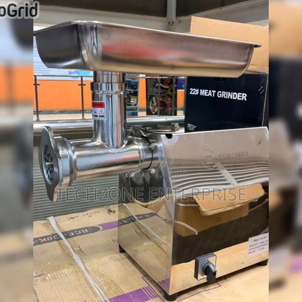 Euromax TK-22 Commercial Electric Meat Mincer – 240kg/Hr 