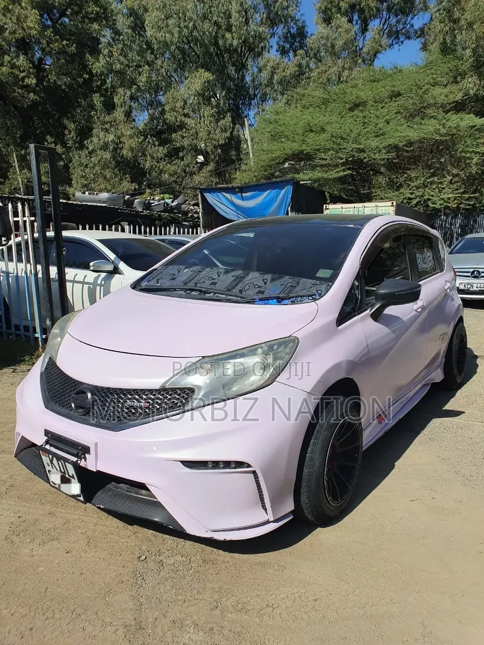 Nissan Note 2016 Pink