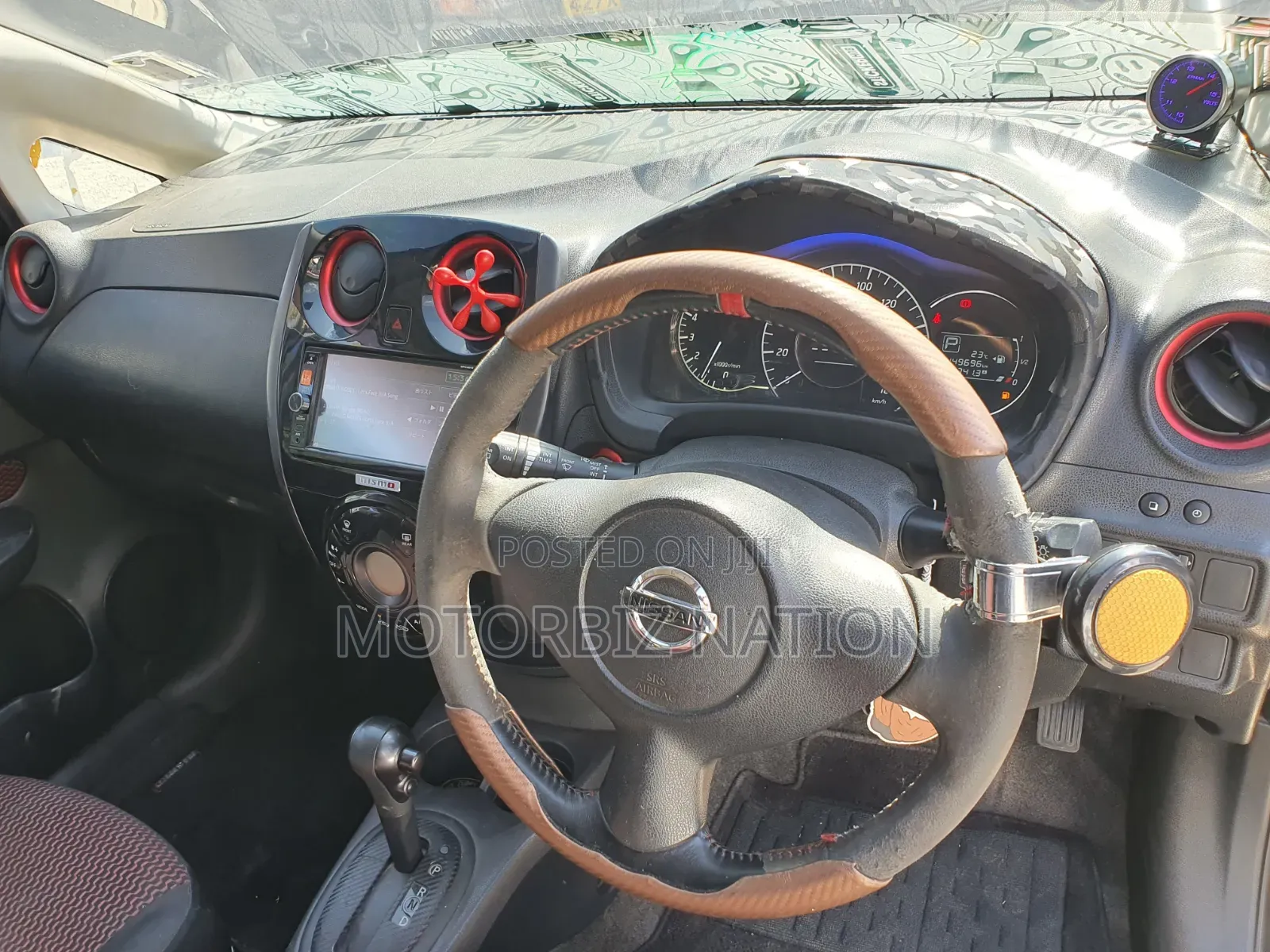 Nissan Note 2016 Pink