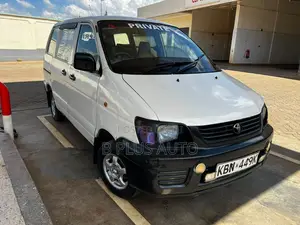 Toyota TownAce 2006 White