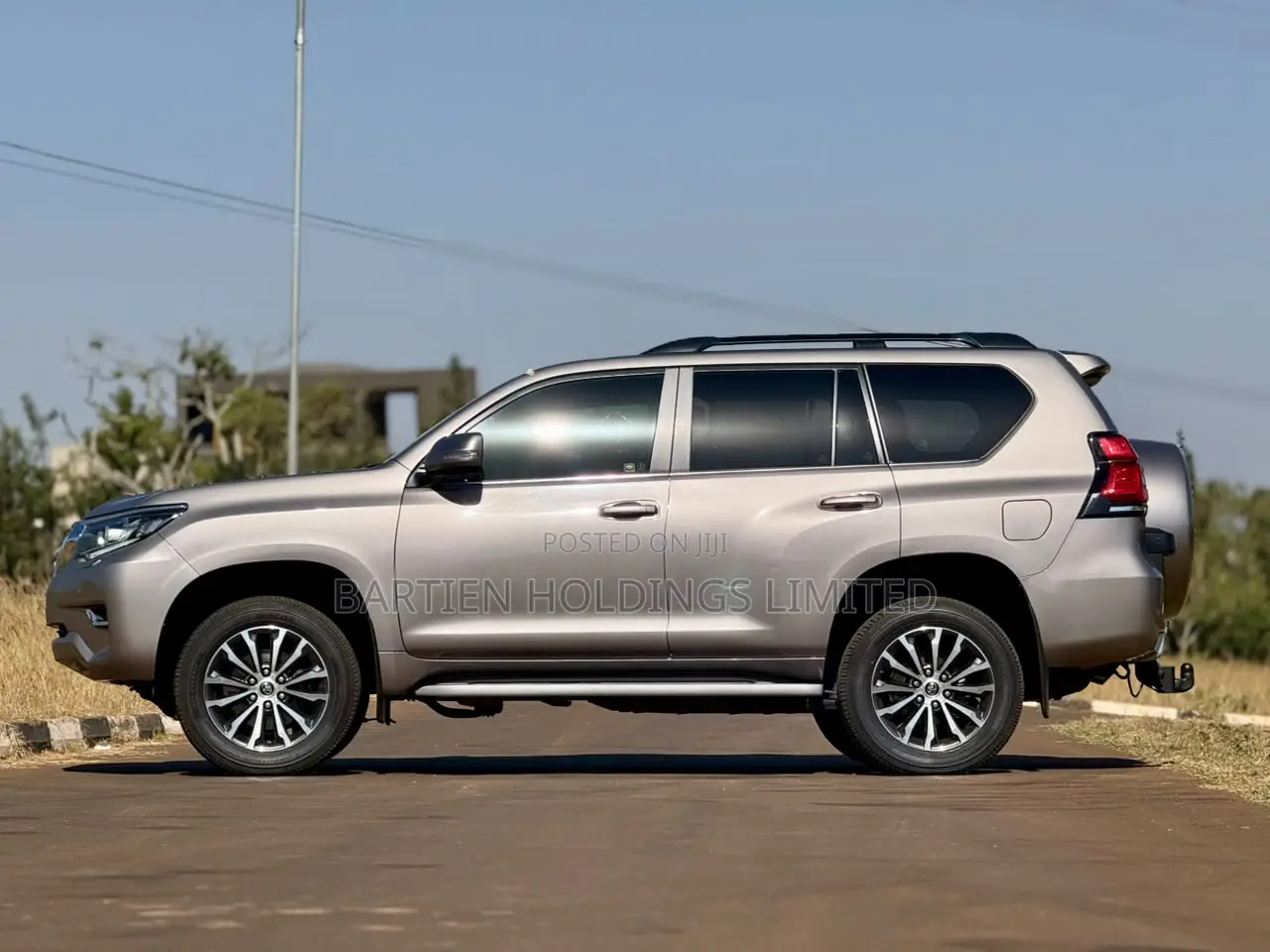 Toyota Land Cruiser Prado 2.8 2022 Brown