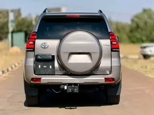 Toyota Land Cruiser Prado 2.8 2022 Brown
