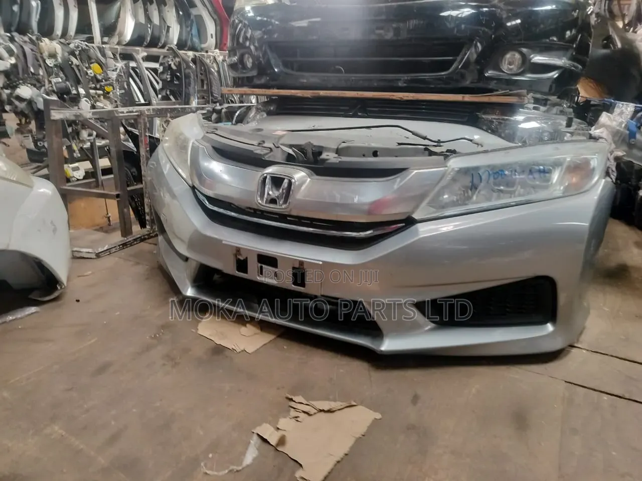Honda Grace Nosecut