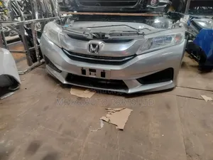 Honda Grace Nosecut