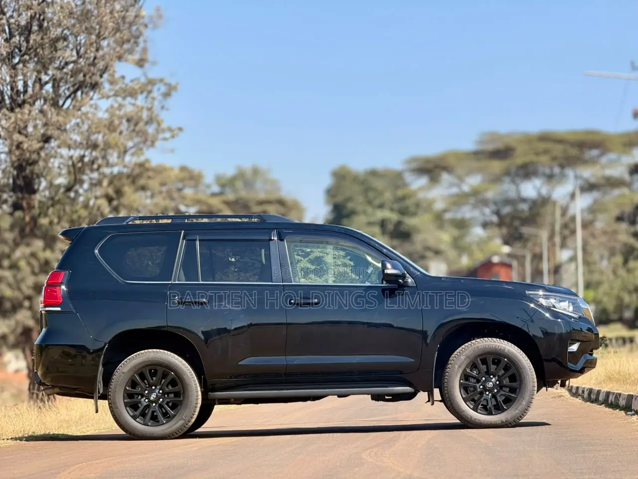 Toyota Land Cruiser Prado 2.8 2022 Black