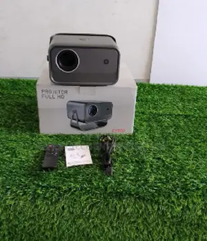 CY 900 Portable LED Projector – Movies, TV Gaming