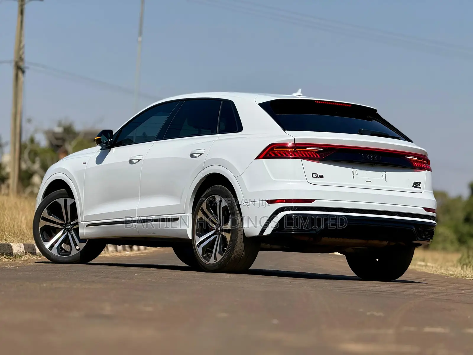 Audi Q8 55 Premium AWD quattro 2020 White