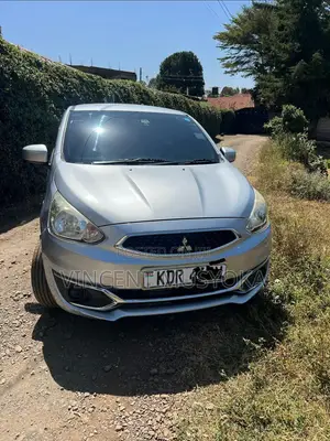 Mitsubishi Mirage ES 2017 Gray