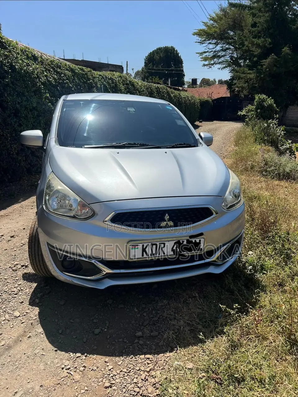 Mitsubishi Mirage ES 2017 Gray