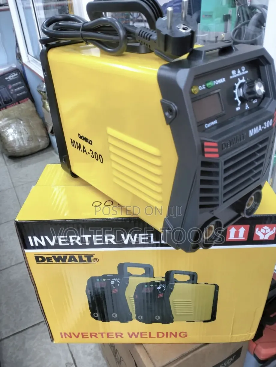DEWALT MMA-300 Inverter Welding Machine